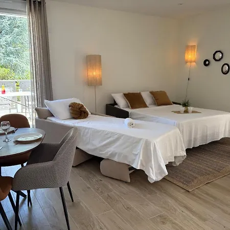 L'escapade - Renove Avec Gout Avec Balcon, Proche Puy Dufou Appartement *