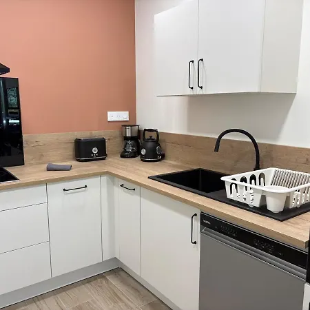 L'escapade - Renove Avec Gout Avec Balcon, Proche Puy Dufou Appartement *